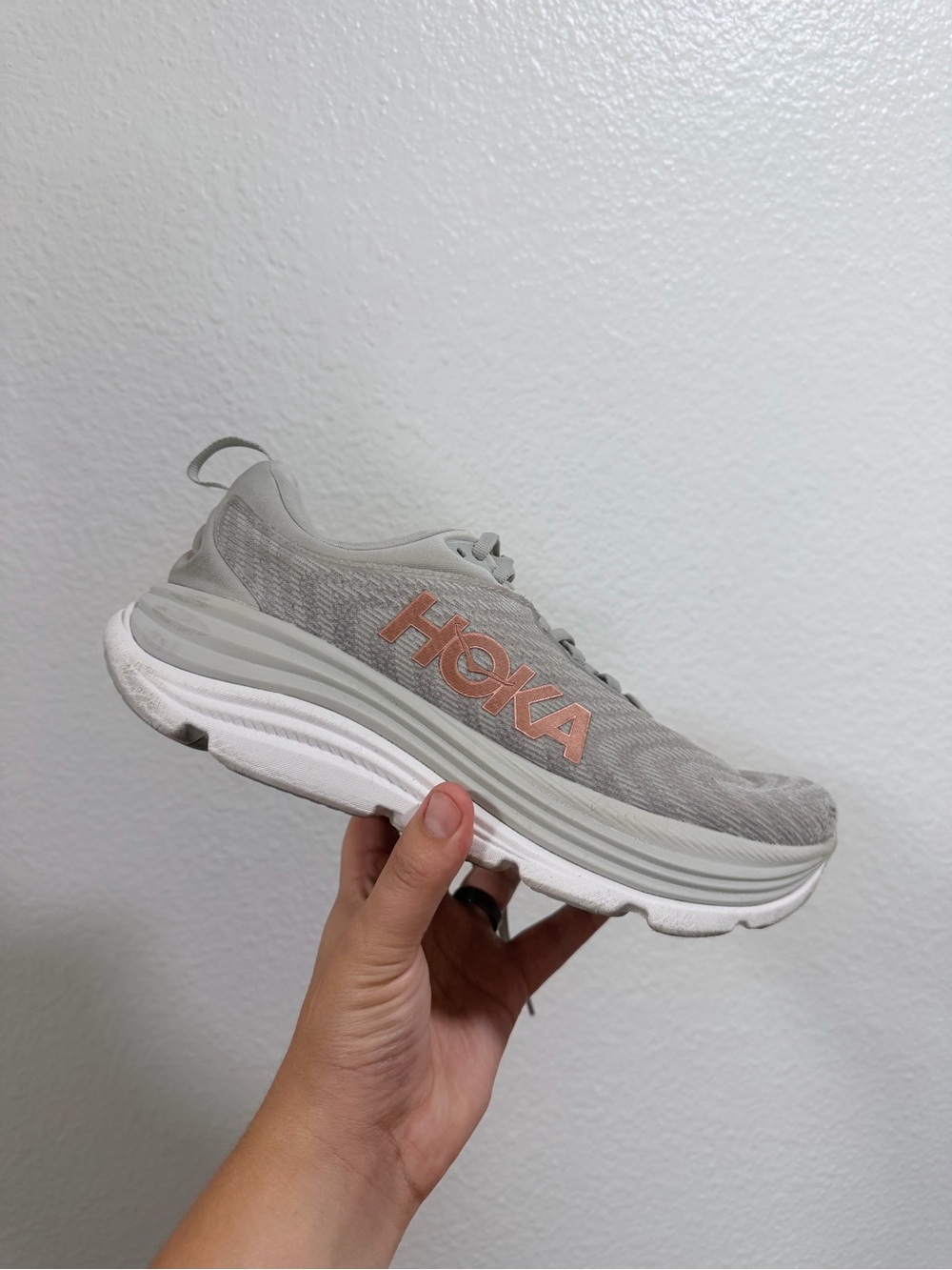 HOKA Women's Gray/Peach Bondi Running Shoe